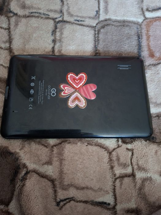 Tablet Goclever TAB 9300 + Karta micro sd