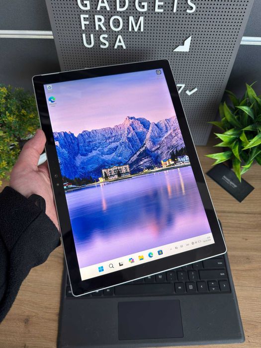 microsoft surface pro 4 - Купить электронику Ровенская область