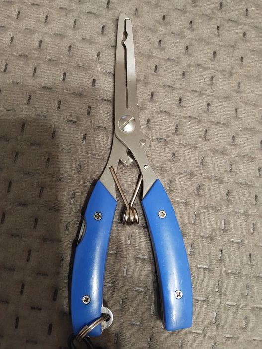 Плоскогубці - мультитул для риболовлі!!