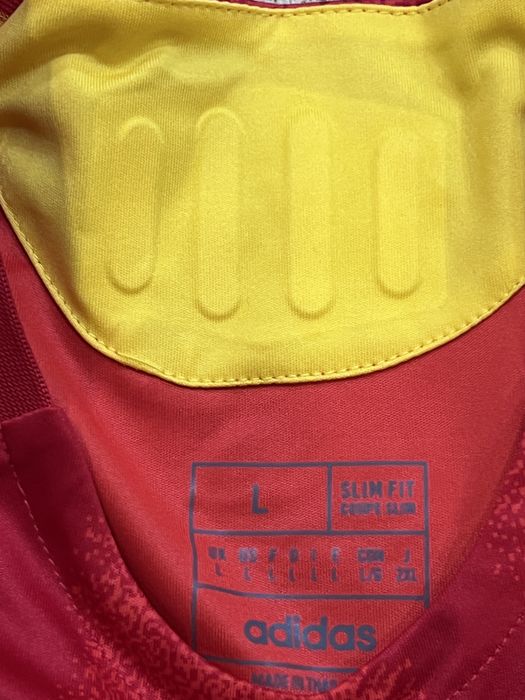 Camisola Espanha Mundial 2022 - Versão Authentic (Jogadores) - L