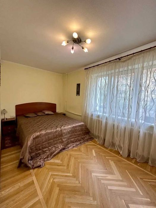 Здам 2к квартиру на пр. О. Поля 131 (Верх, р-н Славутича)