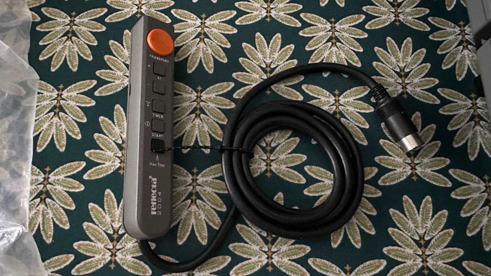 projector  Reflecta64170802971011121