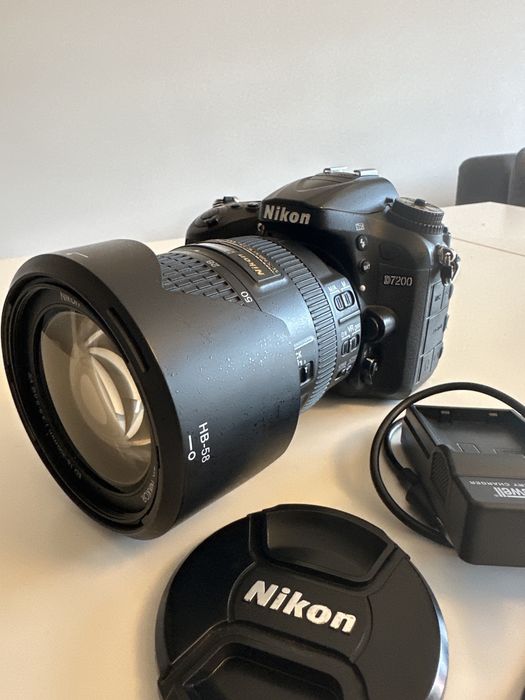 Nikon D7200 obiektyw AF-S NIKKOR 18-300