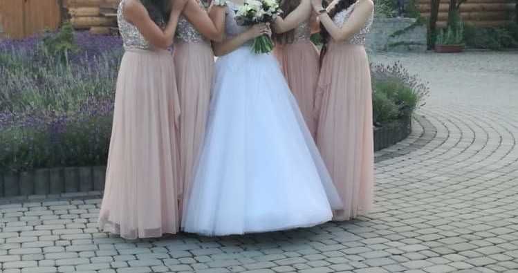 Sprzedam suknię ślubną wraz z dodatkami