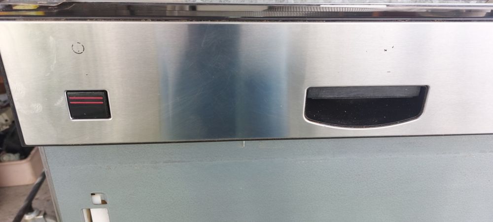 Máquina de lavar loiça Bosch de encastre