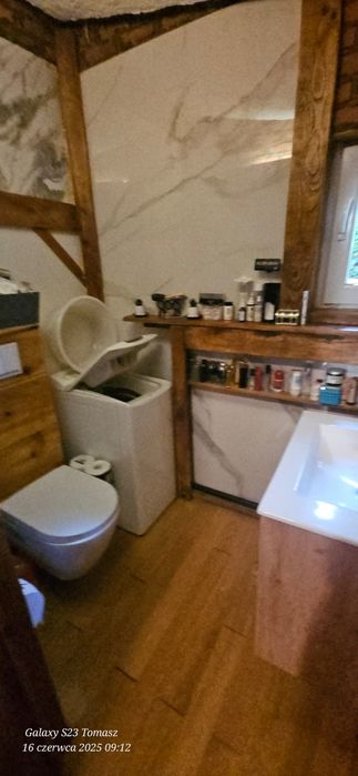 Działka ROD Żerżeń z murowanym domkiem