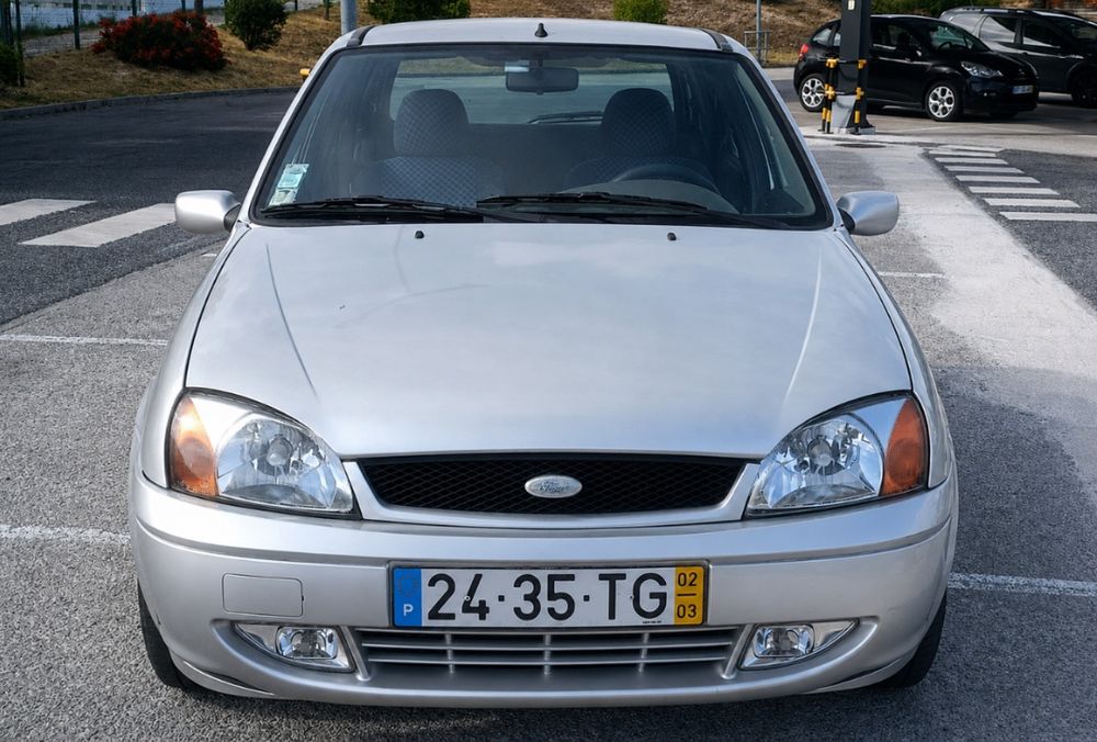 Ford Fiesta 1.2    Ano - 2002