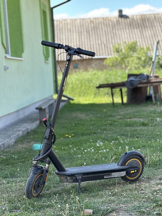Продаю електросамокат Kugoo G30 Pro Max