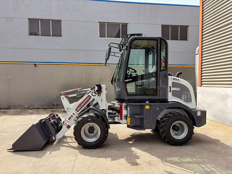 Beckermann BM10-M – Ładowarka przegubowa | 1100 kg | 35 KM | NOWA | Dostawa Cała PL