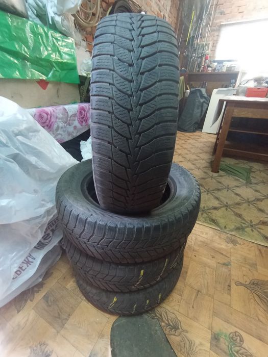 Шини зимові Матадор 185/65 R14 б у.ціна за  4 шт.