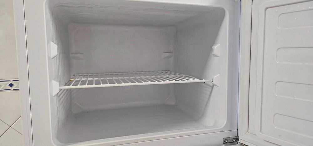 Frigorífico Beko 310 Lt