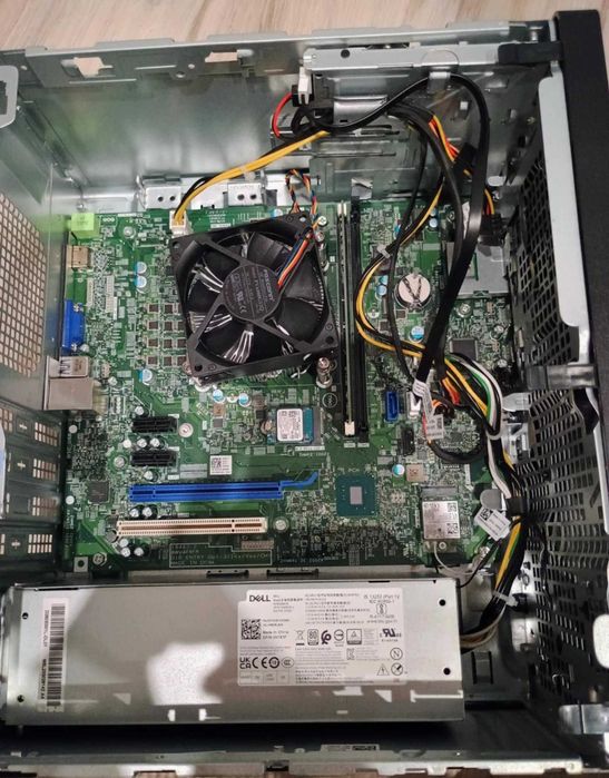 Komputer Dell i3 jak nowy