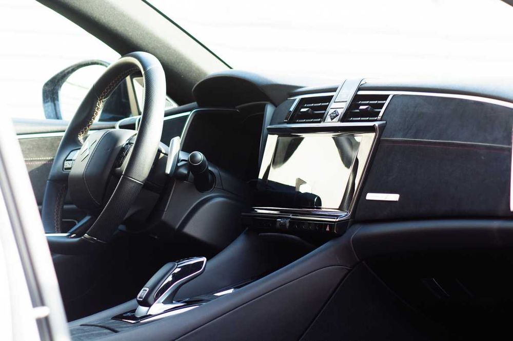 DS9 PERFORMANCE 225km wynajem z wykupem w kwocie od 3590zł BEZ BIK