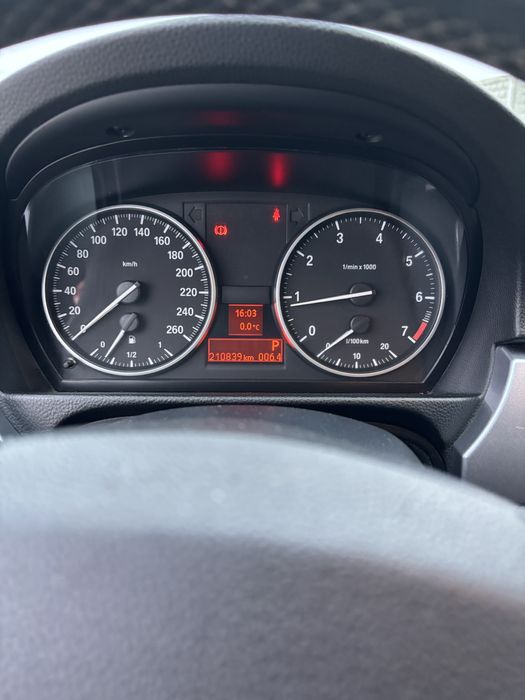 BMW 318i 2009 bezwypadkowy Super Stan Leszno