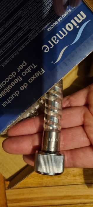 Mangueira nova para chuveiro