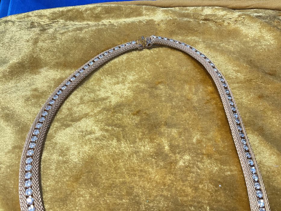 Colar trabalhado peça Vintage