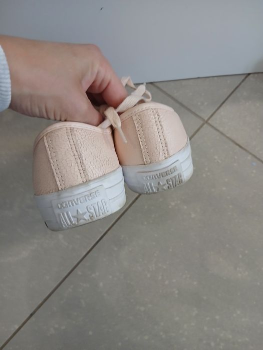 Trampki convers pudrowy róż