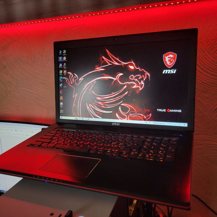 15.6 Игровой MSI i7 ram 16 gtx 960 ddr5 ssd 256 hdd 500 samsung