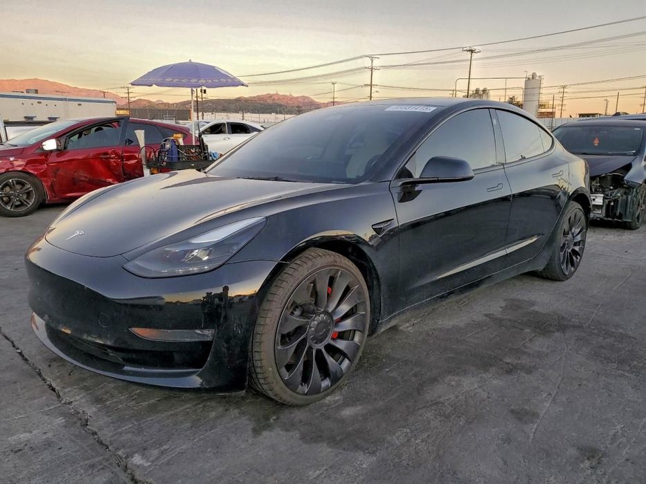 Tesla Model 3 AWD / Dual Motor / niski przebieg