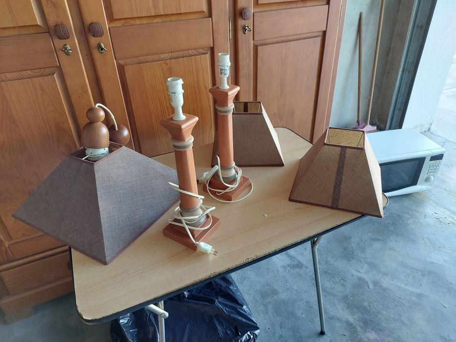 Candieiros de tecto e quarto