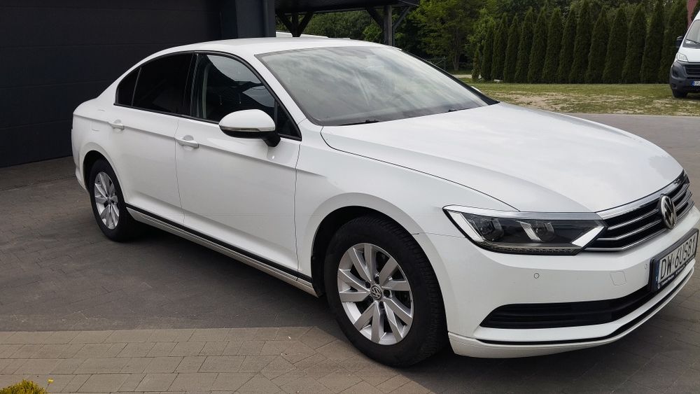 WV PASSAT  B8 ,  pruwatnie, grudzień 2018r , PL salon, 120tys km