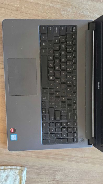 Laptop dell inspiron 5559