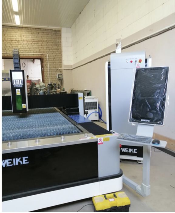 Оптоволоконний лазерний верстат різання металу GWEIKE LF3015LN 6000вт