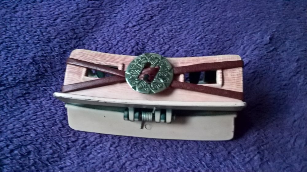 Stylowa klamra do włosów