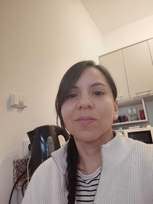 Profissional responsável e dedicada. Ofereço serviços de limpeza doméstica com atenção ao detalhe, organização e compromisso. Disponível no Porto.
