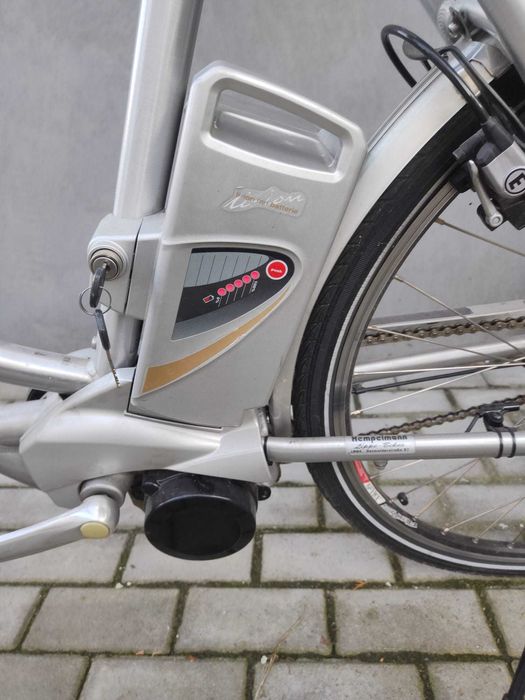 Rower elektryczny Flyer ''Dwie baterie''