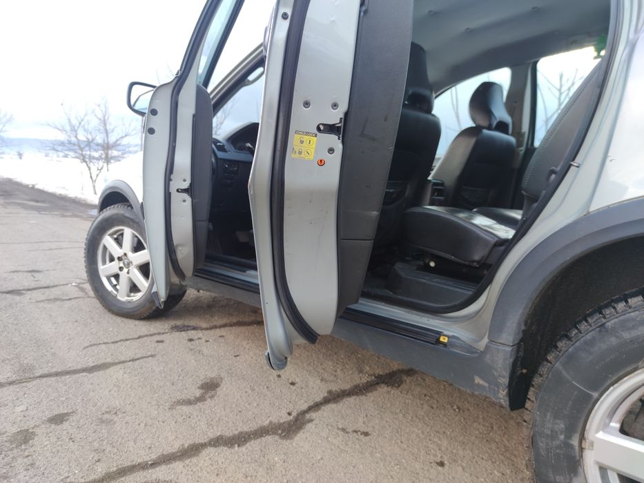 VOLVO XC 90 2003 р.в.4х4 дизель 2,4D автомат