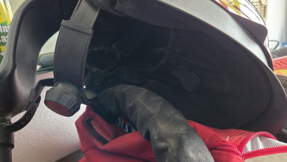 Mascara de soldadura c/ sistema de oxigenio comonova