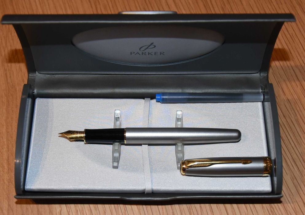 Parker  caneta estilográfica