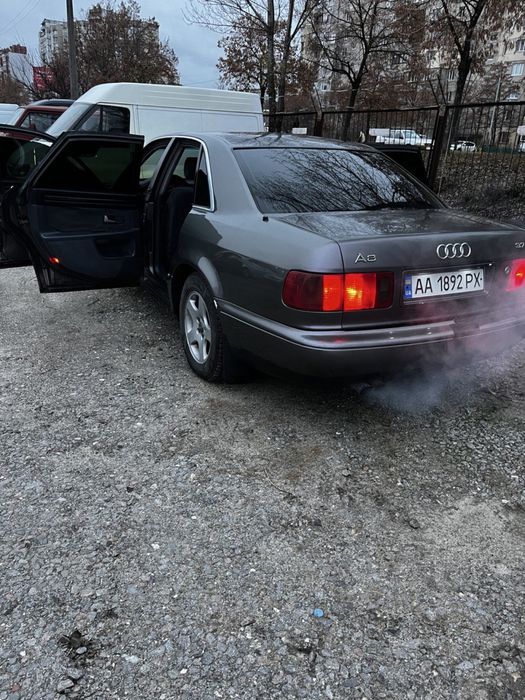 Audi a8 d2 1996 3.7 бензин