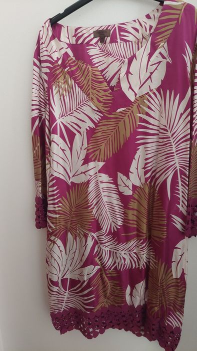 Vestido de senhora em seda Cortefiel