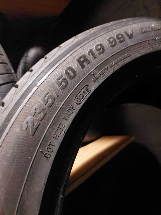 Шини Стан НОВИХ 235/50 R19 пара літо Kumho 6.7мм 2019 рік