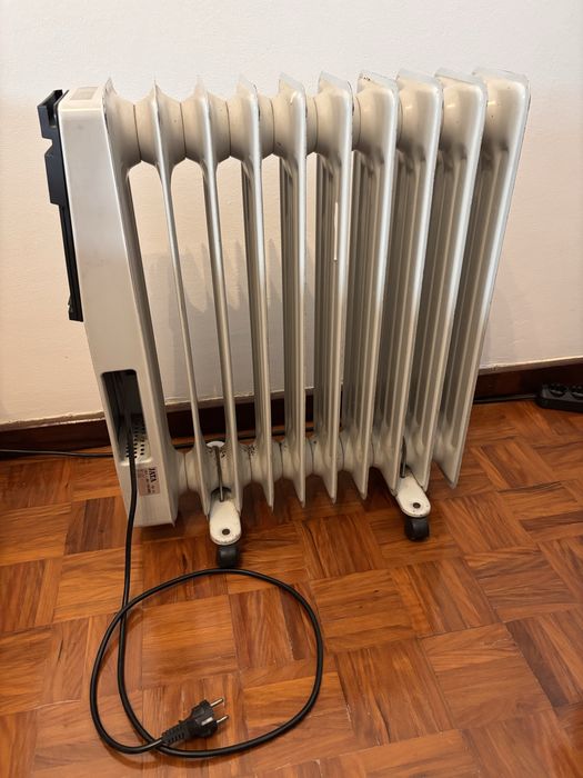 Aquecedor a óleo