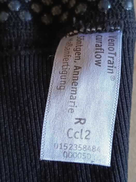 Pończochy uciskowe medyczne przeciwżylakowe Venotrain CCL2 czarne