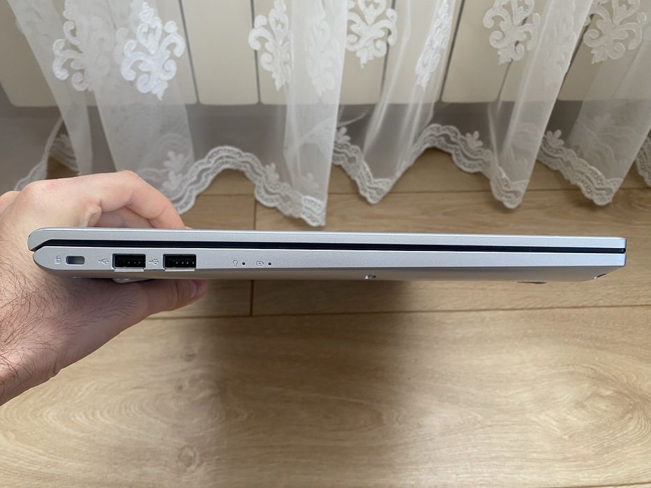 Ноутбук Asus D712D (Ryzen 7 8x2.3GHz, 12Gb, SSD M.2 512Gb)