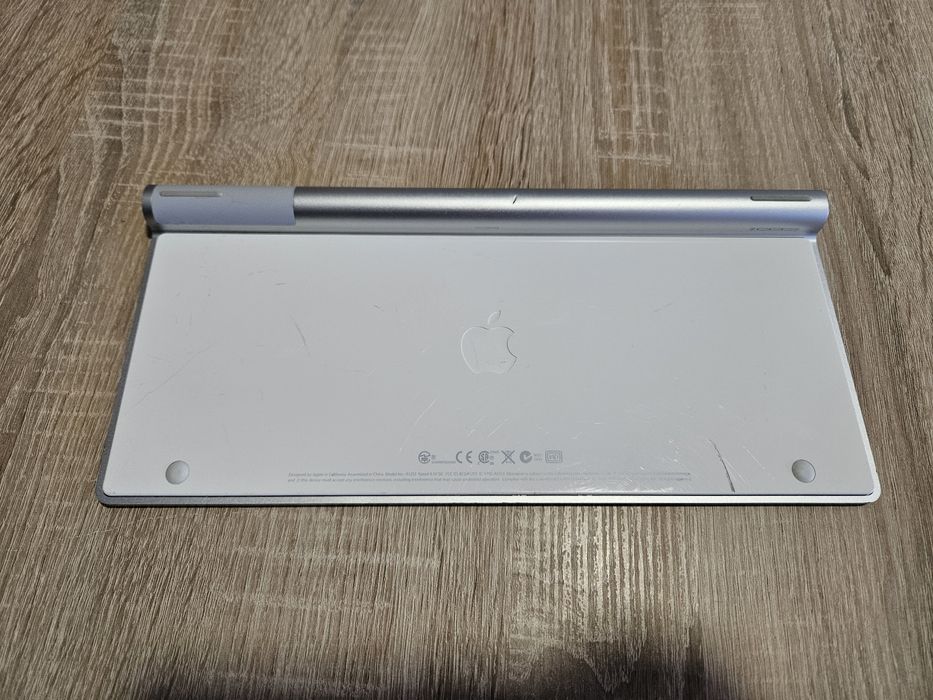 Klawiatura Apple sprawna