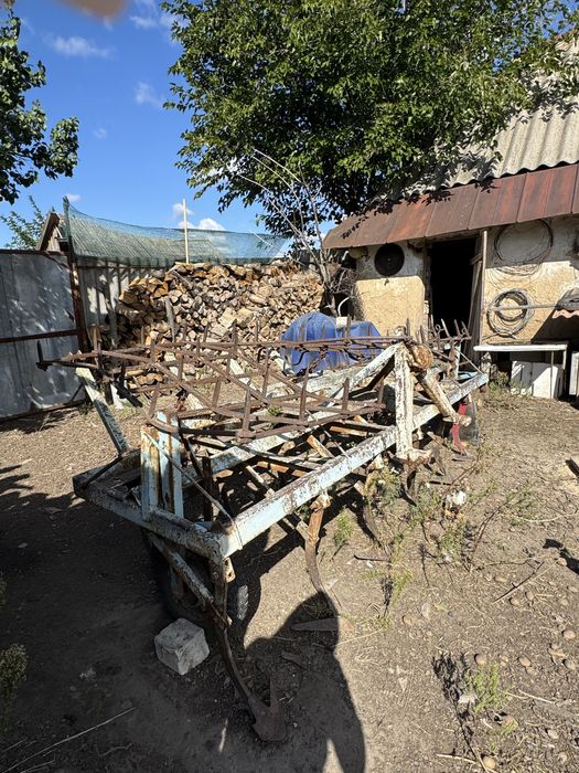 Продам трактор юмз