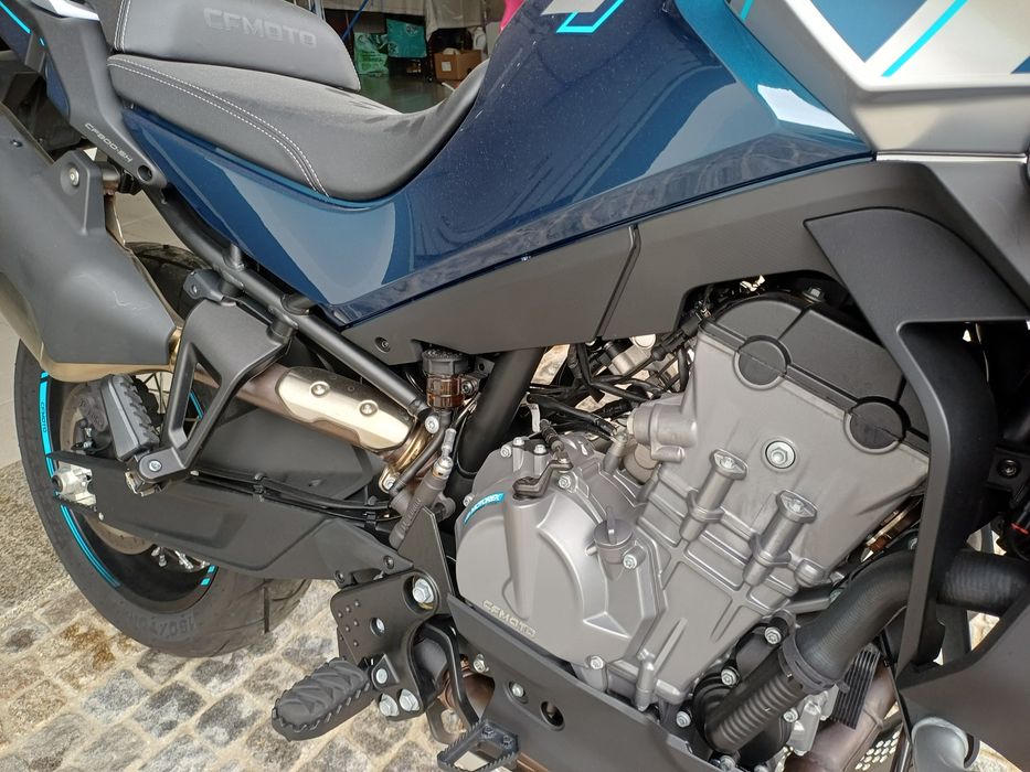 Cf moto 800mt sport só 1700klm