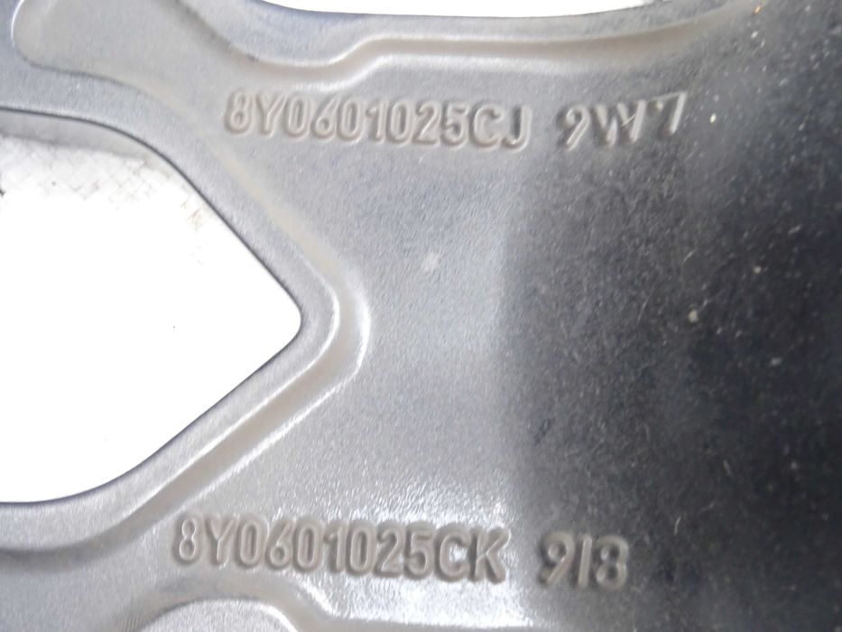 felga aluminiowa przód audi a3 rs3 rs 9j 19 8y0,601025cj 8y0,601025ck