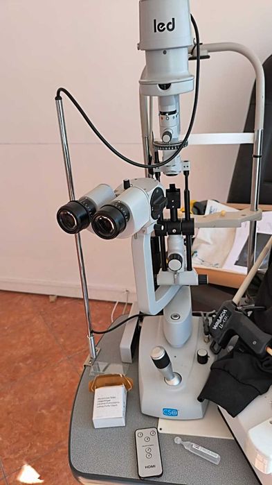 Pack Equipamento Consultório Oftálmico / Optometria (Canon RK-F2 + Lâmpada de Fenda CSO LED)