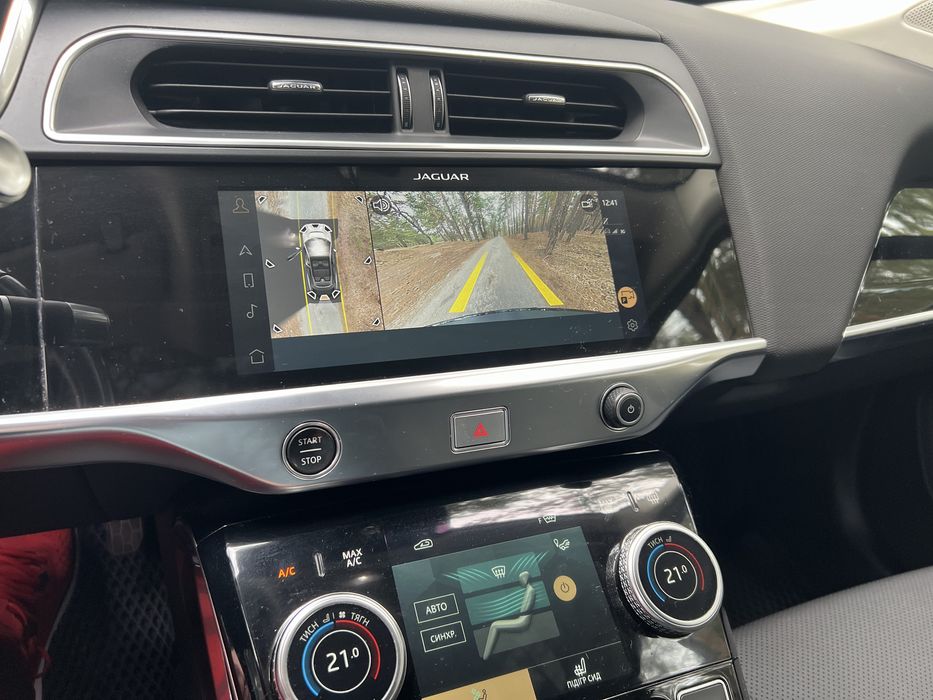 Оренда авто електро  Jaguar  i-pace