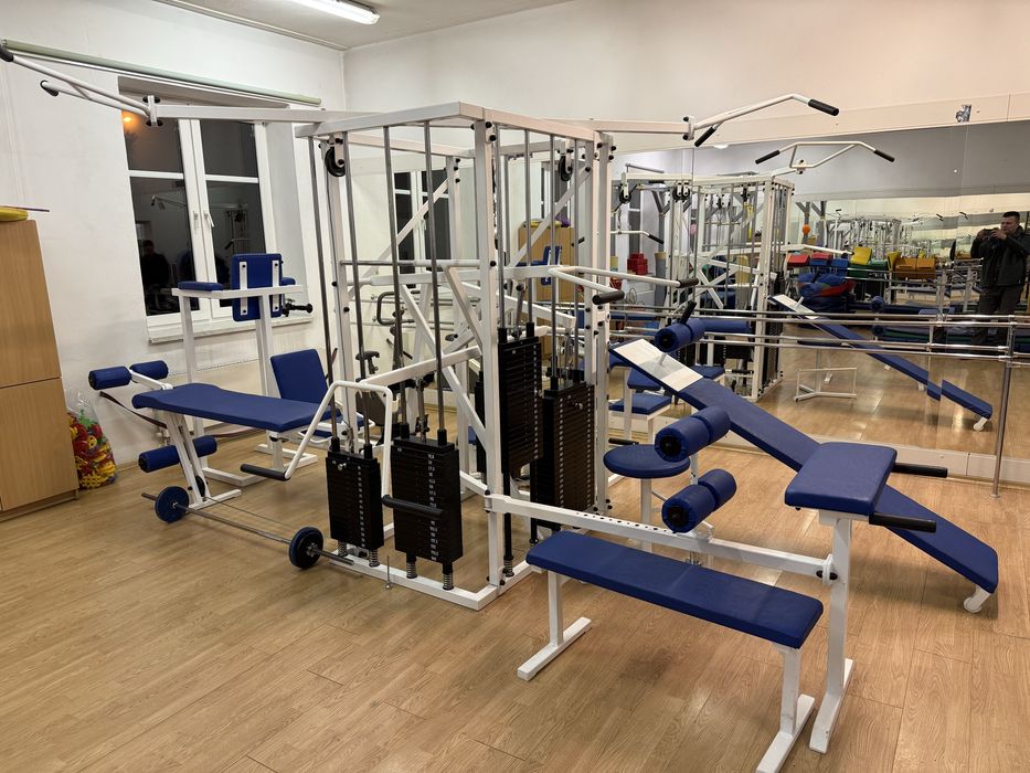 Atlas ćwiczeń 6 suwnic, jak nowy