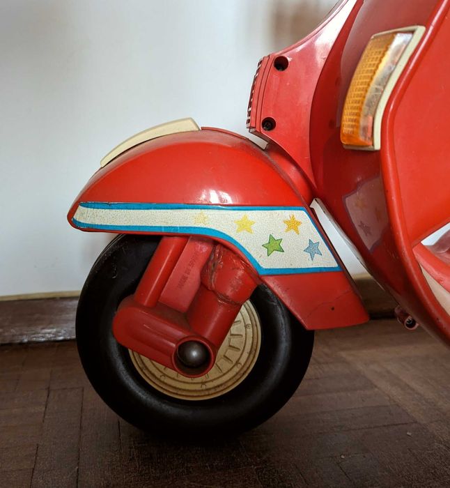 Brinquedo Mota Chicco Vespa 500 S