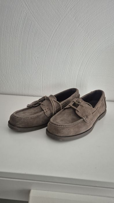 Skórzane buty męskie w stylu marynarskim Zara