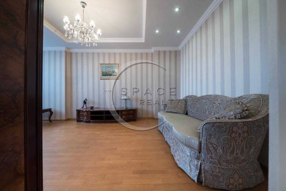 Продаж 3-кімнатної квартири в ЖК Новопечерські Липки - Драгомирова