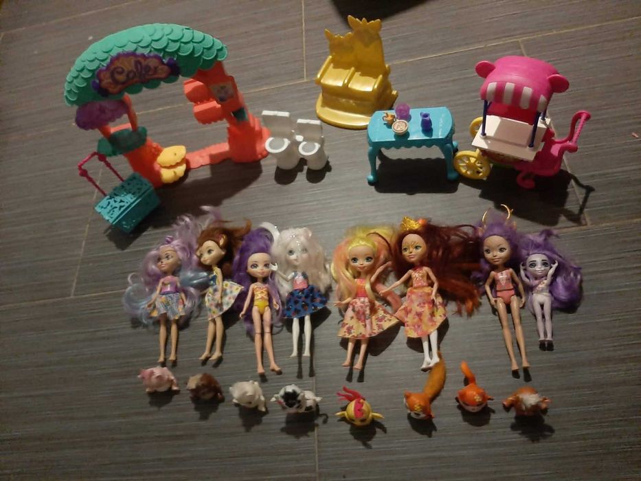 Lalki Enchantimals + domek i akcesoria